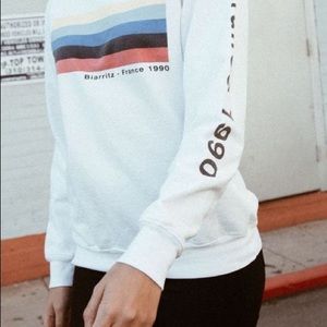 brandy melville long sleeve tee